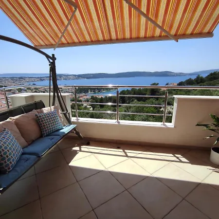 Apartment Zunabovic Trogir Exterior photo