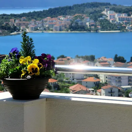 Apartment Zunabovic Trogir Exterior photo